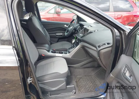 2014 Ford Escape Se z USA, uszkodzony, nr VIN 1FMCU9G9XEUB83025